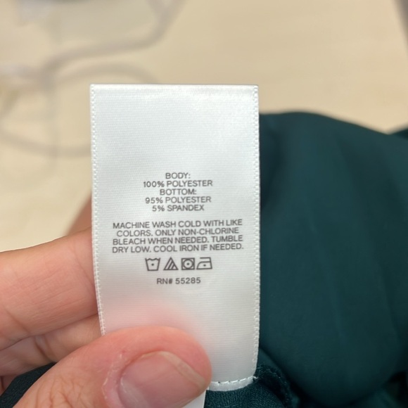 Express Deep Teal V-Neck bodysuit size small. NWT! - Picture 12 of 12